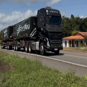 Simulação conjunta testa trajeto de minério de ferro entre Piripiri e Porto Piauí Simulação conjunta testa trajeto de minério de ferro entre Piripiri e Porto Piauí